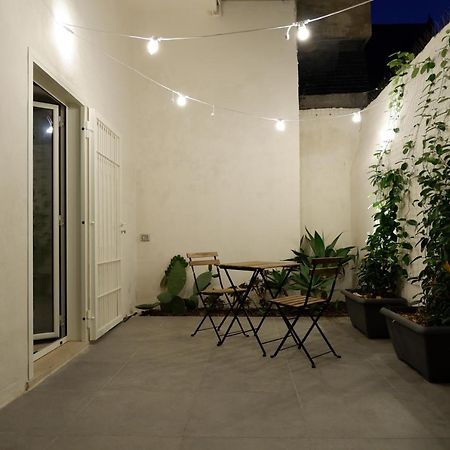 Appartement Bari Central Patio Extérieur photo