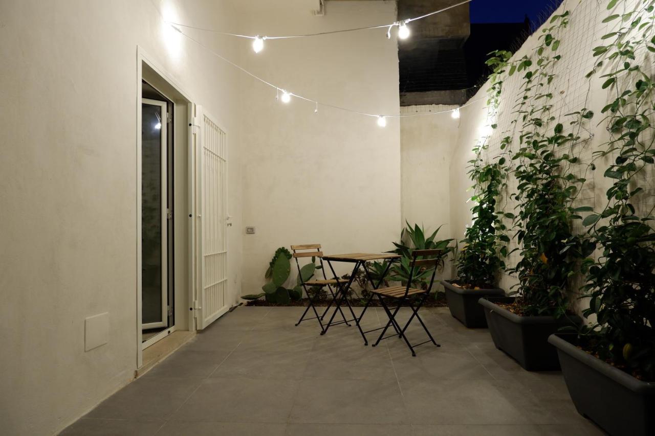Appartement Bari Central Patio Extérieur photo